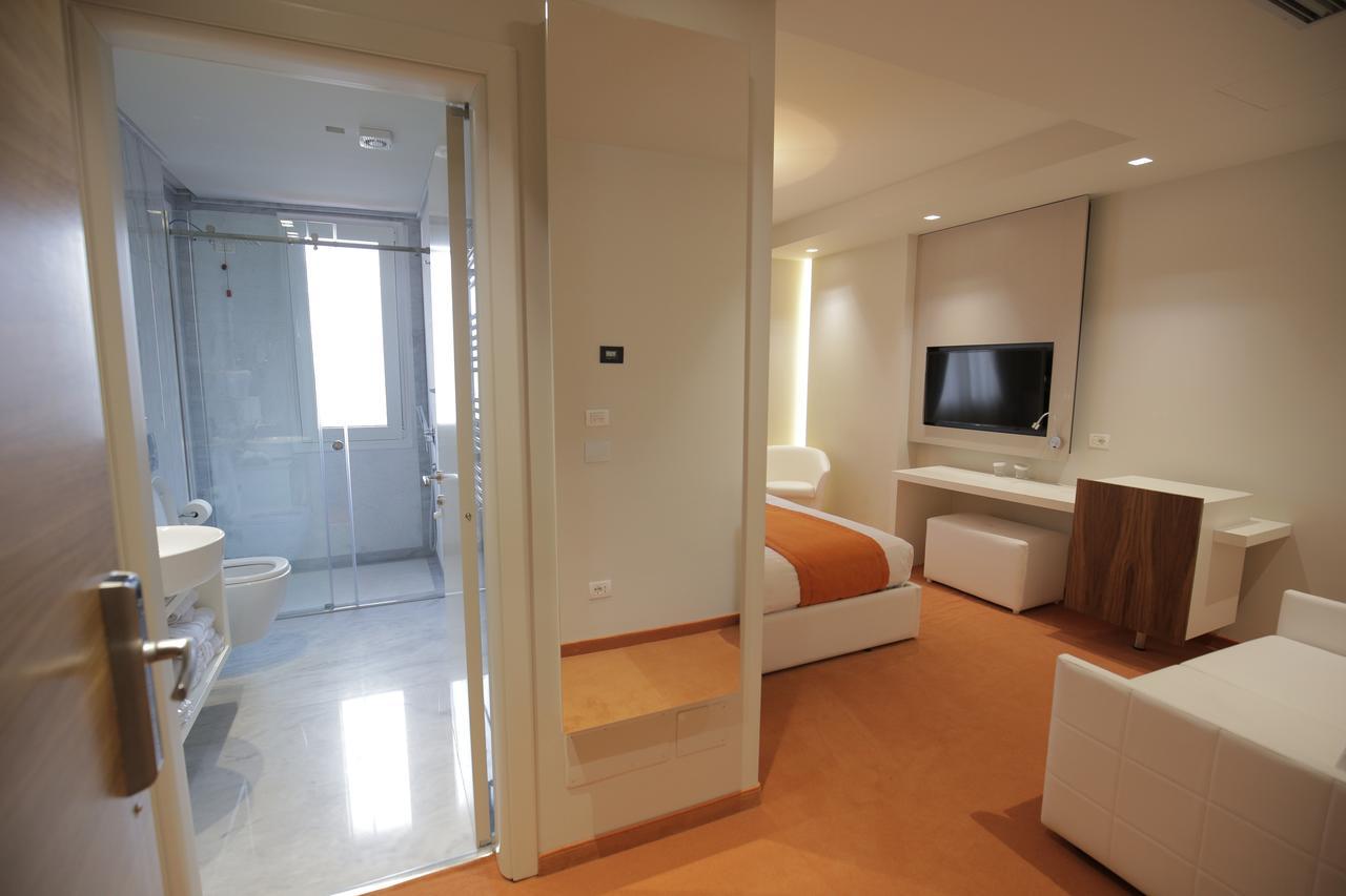 Hotel Bulqiza Bulqize Екстериор снимка